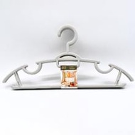 QQQ ADULT CLOTH HANGER MB8531 EH002 5S 40X2.5X20CM