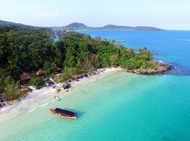 高龍島白色沙灘平房 (White Beach Bungalows at Koh Rong Island)