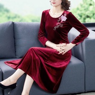 金丝绒绣花连衣裙2025秋冬新款修身显瘦大码中长款连衣裙妈妈裙装新款25.9.10