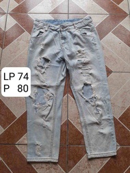 Ripped Jeans Denim Celana Wanita - preloved