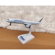 Airfrance B777 Diecast Airplane 18cm with Landing Gear