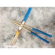 [Fun Music Instrument Store] Craftsman 7AHG Anti-Slip Coating Walnut Series Drum Sticks (Blue)