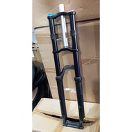 Mountainpeak Downhill XR-9 27.5 Dual Crown Air Fork. Lock-out, 32mm Stanchions. Quick Release 9mm sk