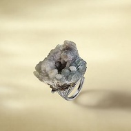 紫灰色瑪瑙活口戒指 隨形原石標本 異象晶洞星光手工指環 S925銀