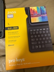 Zagg pro keys 10.9(iPad keyboard)