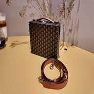 Moynat Little Suitcase Tolie 1920 碳黑與古銅箱包