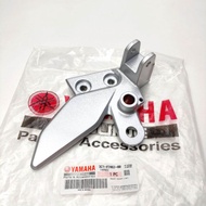 Bracket iron bracket for front right footrest Vixion old 3C1-F7462-00 genuine original Yamaha YGP