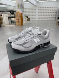 New Balance 2002R M2002RC1