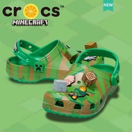 รองเท้า crocs เด็ก MINECRAFT ELEVATED CLOG รองเท้าไปทะเล ไม้กางเขน ยกระดับได้ ไม้กางเขน สําหรับเด็ก|207657