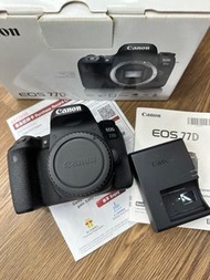 99% Canon EOS 77D