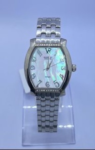 Valentino Rolenta Milano（范倫鐵諾·羅倫塔）的石英腕錶