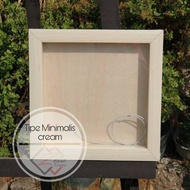 Type CO3 cream - scrapframe frame - minimalist 3D - dowry frame