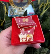 QK 2-9 80th Anniversary lapel badge set made of high quality corroded copper used for collection and