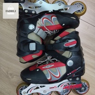 Inline Skate sepatu roda Action M Ori – Sepatu Roda + Pelindung (Bekas ±90%)