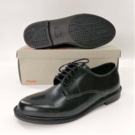 Bata รองเท้าคัชชูหนัง สีดำ แบบผูกเชือก ยี่ห้อบาจาของแท้ รุ่น821-6781