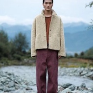 羊羔絨毛邊外套