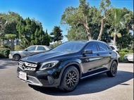 正2017年 M-Benz GLA-Class GLA200d暗夜黑