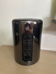 Mac pro 蘋果電腦垃圾桶 2013  500+64g