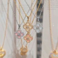 Live Four-leaf Clover Necklace Micro-inlaid Necklace High-end Ladies Necklace Necklace 5.6