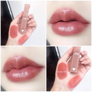 New Jelly tint Lip 4U2 The Color Is Very Cute. Apply And Your Lips Look Soft And Smooth Like Jelly. 