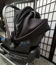9成新Nuna嬰兒提籃汽車座椅iso