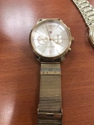 #24夏時尚 Tommy Hilfiger  三眼日期星期時間 手錶 金屬錶帶 低調金色