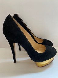 Charlotte Olympia 黑色高跟鞋