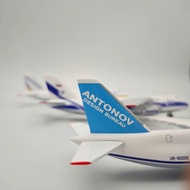Antonov An124 aircraft model 1/400 scale