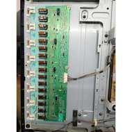 SONY.KLV-32S400A.INVERTER.BOARD.T871029.131