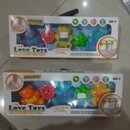 GANTUNGAN Love Toys Bocil Baby Baby Toys 1 2 3 4 5 6 7 8 9 10 11 12 Months Hanging Together On The B