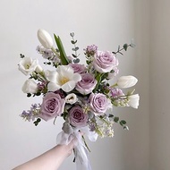 【鮮花】中款藍紫白色玫瑰鬱金香自然風美式鮮花捧花