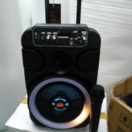 Speaker Portable Bluetooth 8 Inch Juc / Speaker Meeting Bluetooth