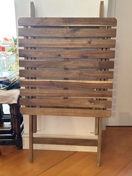 Ikea 木摺檯