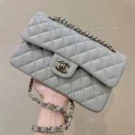 ☘️(手慢無) CHANEL Classic Flap Bag CF 25cm 淺灰色 手袋 大象灰 🏆Carousell官方25年傑出商戶💎紫鑽認證💎超多details實圖，歡迎PM