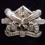 ★美國製造原裝入口★「Harley Davidson-LIVE FREE ride free」復古襟章/金屬章/胸章/別針/徽章 (可預訂)