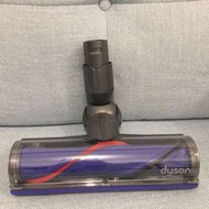 全新 Dyson V6 電動碳纖維刷毛吸頭