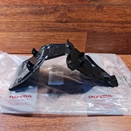 Rear Fender ADV 160 Lower Part Honda- 80107K0WNA0 80107-K0W-NA0