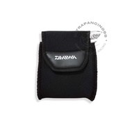 Daiwa LT Fishing Reel Cover - Spinning Reel Pouch