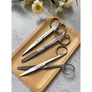 DRESSING SCISSORS NURSE SCISSORS GUNTING JURURAWAT HAPPY NURSES DAY EDITION