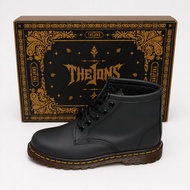 DR. MARTENS THEJONS - Dr. Boots Martens Docmart Dokmart Unisex Leather Black Sole Size 31 - 35