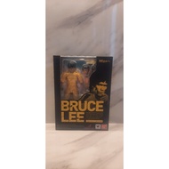 BANDAI S.H.Figuarts Bruce Lee (Yellow Track Suit)