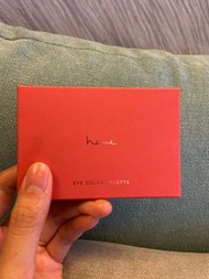 全新台灣人氣品牌heme 六色粉桃眼影盤(全新有膠紙封口)