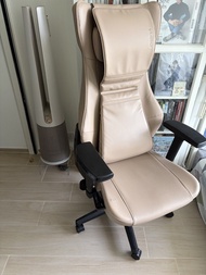 98%新 OSIM uErgoh 按摩電腦椅 奶茶色