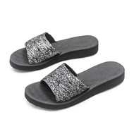 [Hoàn Xu] DÉP LÊ QUAI NGANG NỮ BITIS ĐẾ XỐP ÊM NHẸ BXW014000 (ĐEN + NÂU) - BITIS