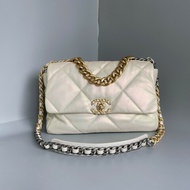 Chanel幻彩人魚姬珠光19bag