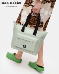 MARIMEKKO PLAY TOTE SOLID BAG กระเป๋า กระเป๋าสะพายสีเขียวอ่อน