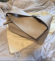 Loewe 灰色 Puzzle  hobo手袋
