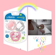 （包平郵） Dr. Brown's Advantage Day and Night Time 嬰兒安撫奶嘴（3個裝）女仔款