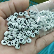 200 PCS 6MM LETTER BEADS