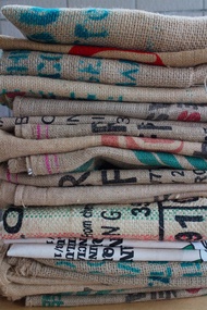 咖啡生豆麻布袋 (二手現貨) 麻布包 佈置裝飾 盆栽 地墊 背景布